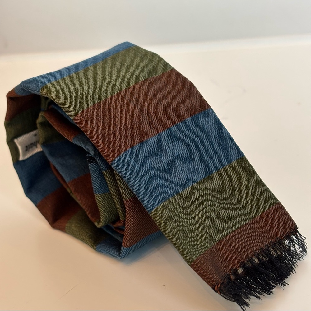F. Rvnci—Vintage Square Tie—56 Inches—Silk & Mohair Woven—Made in Roma Italy—VG+